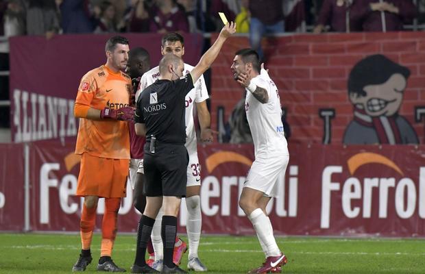Ce s-a auzit din vestiarul lui CFR Cluj, în timp ce Xian Emmers dădea declarații + Cum a răspuns rapidistul după ce i s-a tradus
