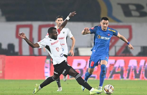 Și-a pierdut răbdarea la pauză! Cei 3 jucători „sacrificați” de FCSB după prestația lamentabilă de la Cluj