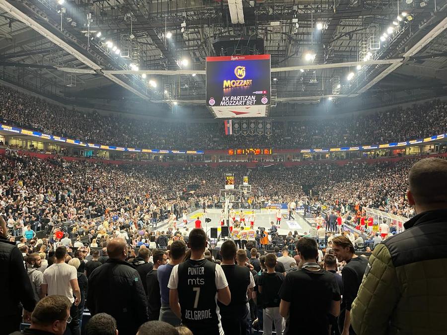 Partizan Mozzart Bet – Steaua Roșie 98 – 87! Spectacol total sub privirile „Leilor din Banat”!