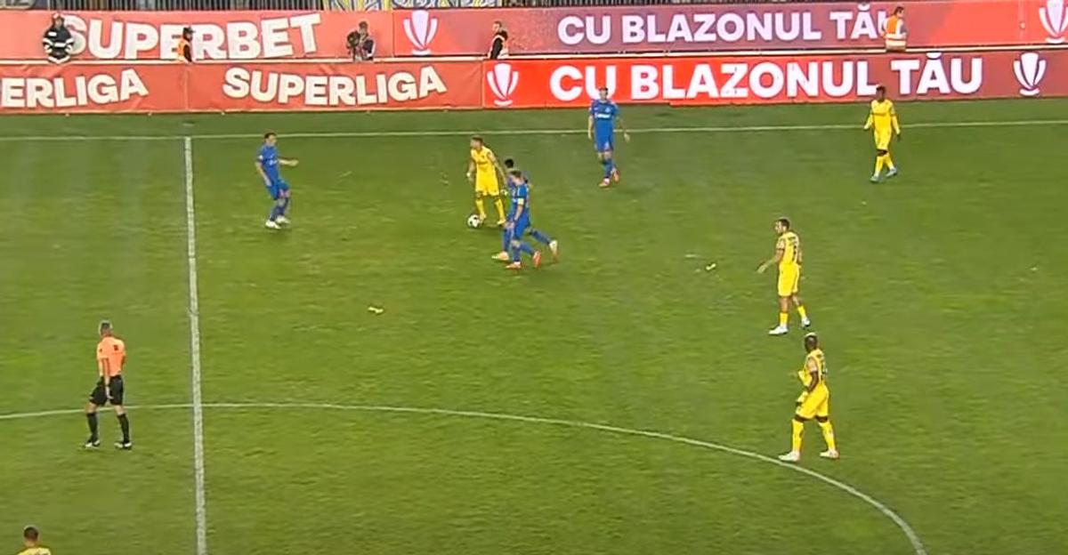 Faza din Petrolul - FCSB care l-a înfuriat pe Panduru: „Ăștia suntem. Șmecheria o știm”