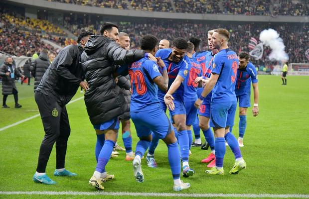 Azi, la GSP Live, am disecat Derby de România, Dinamo - FCSB 0-4, cu Adrian Ropotan și Alexandru Barbu