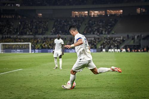 Cristiano Ronaldo nu mai găsește drumul către gol din fazele fixe / Foto; Imago