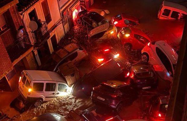 Panică pentru Miodrag Belodedici, după episoadele apocaliptice din Valencia: „Nu îmi răspunde la telefon, e groaznic!” + „Fiica mea locuiește acolo, dar acum e în Japonia, a scăpat”