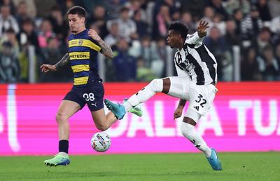 „Ciocan, săgeată, așchie!” » Comparații măgulitoare după jocul foarte bun al lui Man pe terenul lui Juventus