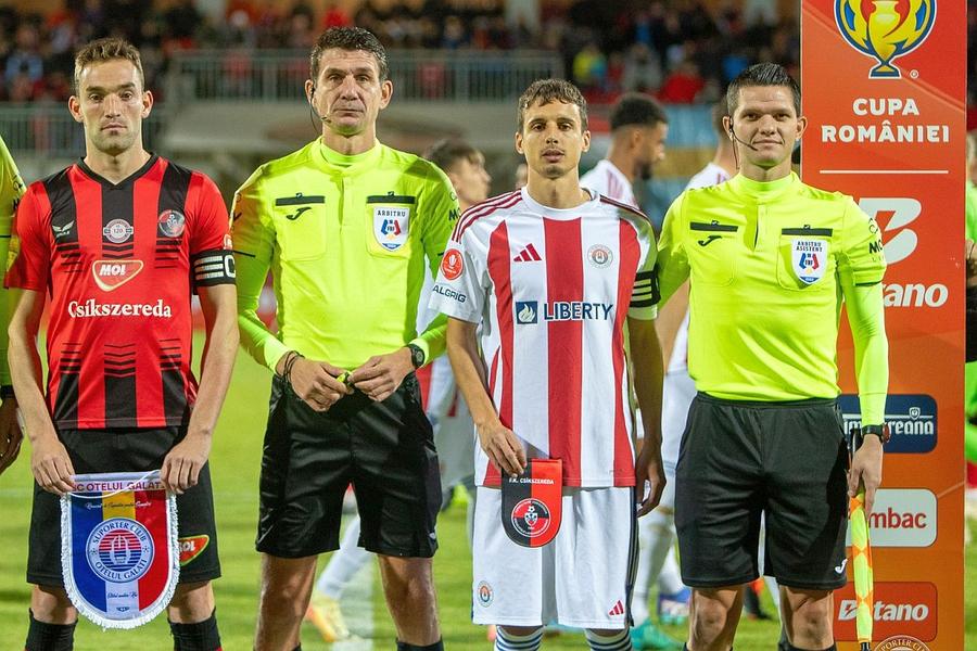 Juri Cisotti a fost titular pentru Oțelul în meciul pierdut cu Csikszereda, 1-2. Foto: Facebook Probleme mari pentru Dorinel Munteanu! Ce accidentare are căpitanul Oțelului