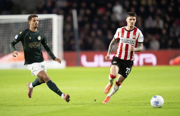 ShowMAN! Românul Dennis Man a făcut din nou senzație în tricoul celor de la PSV: assist și gol superb!