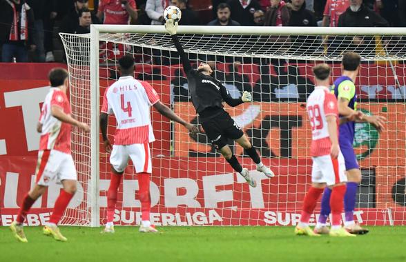 Îi cere plecarea de la Dinamo, după ultimul meci în Superliga