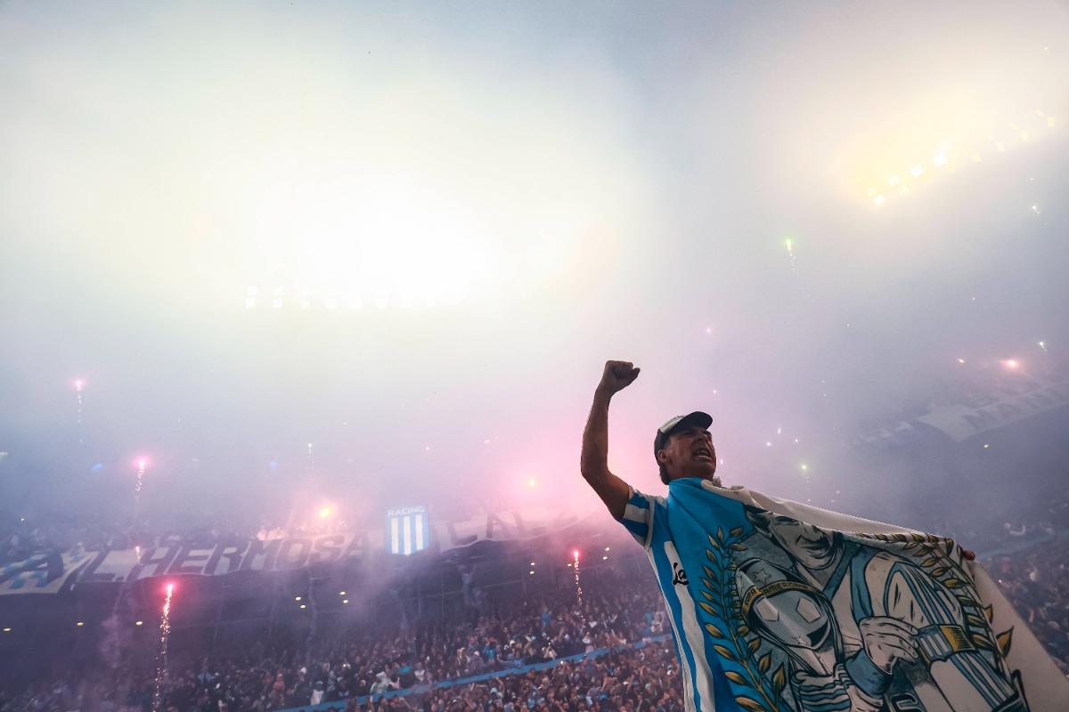 Spectacol în tribune, dramă pe teren » Semifinalele din Copa Libertadores nu au dezamăgit: show electrizant cu sute de torțe și o remontada de neuitat