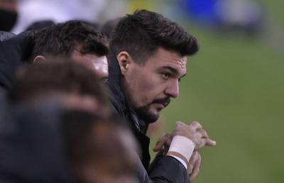 Adrian Petre, autoironie de Halloween: „Anul ăsta mă deghizez în titular, că rezervă sunt de doi ani încoace”