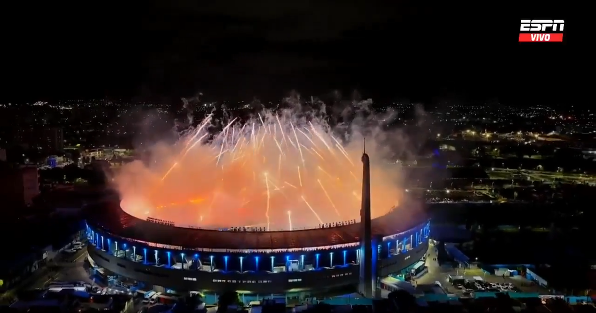 Fanii au făcut atmosferă senzațională la Racing Club - Flamengo