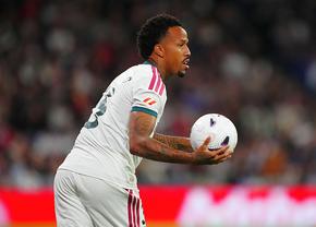Au jefuit fotbalistul în timpul El Clasico! Pagubă de 350.000 de euro