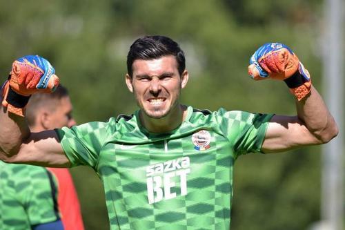 Cea mai prestigioasă anchetă din istoria presei sportive, dar și a fotbalului românesc l-a desemnat câștigător în anul 2021 pe Florin Niță! Portarul celor de la Slavia Praga a bifat 25 de puncte, maximum posibil, câștigător la toate cele cinci categorii.
