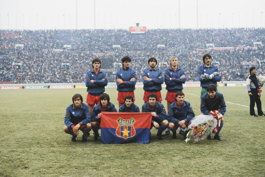 Miodrag Belodedici, unul dintre câștigătorii Cupei Campionilor Europeni cu Steaua București în 1986, foto: Imago Poveste de film! Cum a fugit Miodrag Belodedici din România: „Familia a trecut printr-un tub din grădină! Apartamentul era gol, pe mine m-au pedepsit”