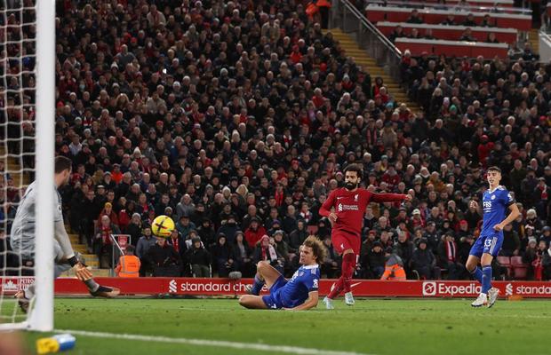 Liverpool s-a impus în fața lui Leicester grație a două autogoluri » Cum arată clasamentul din Premier League