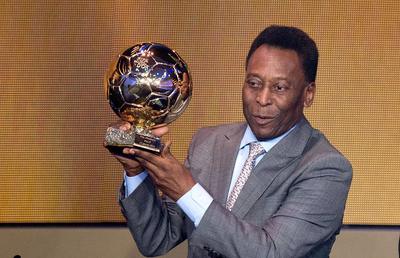 France Football s-a înclinat în fața „Regelui” » De câte ori ar fi cucerit Pelé Balonul de Aur