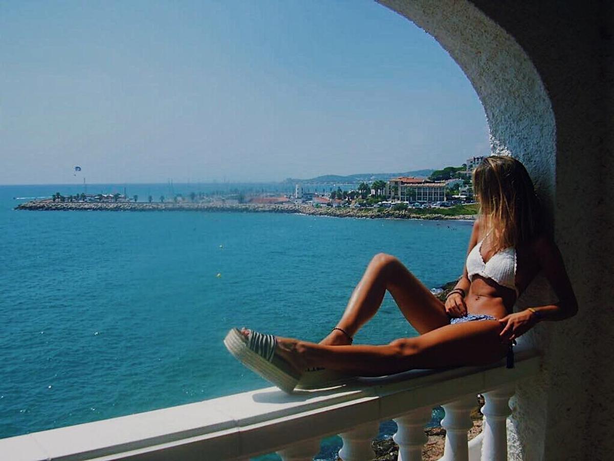 Cu iubita într-o vacanță de vis » Cum uită de probleme vedeta de la Dinamo