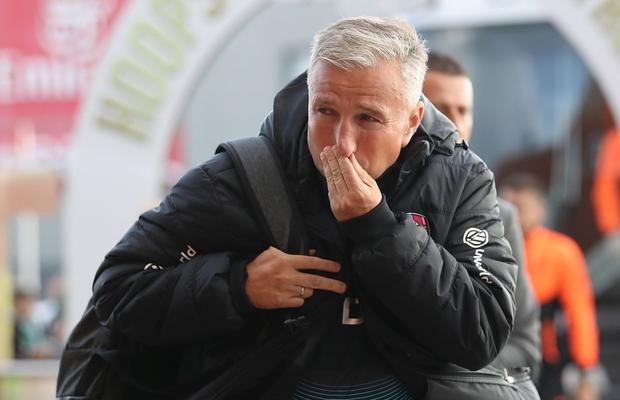 Dan Petrescu „e pe lista scurtă” a unui club care îi dă de 4 ori salariul de la CFR Cluj! » Varga ar putea rămâne fără antrenor în câteva zile: „Dacă plătește clauza, e liber să plece!”