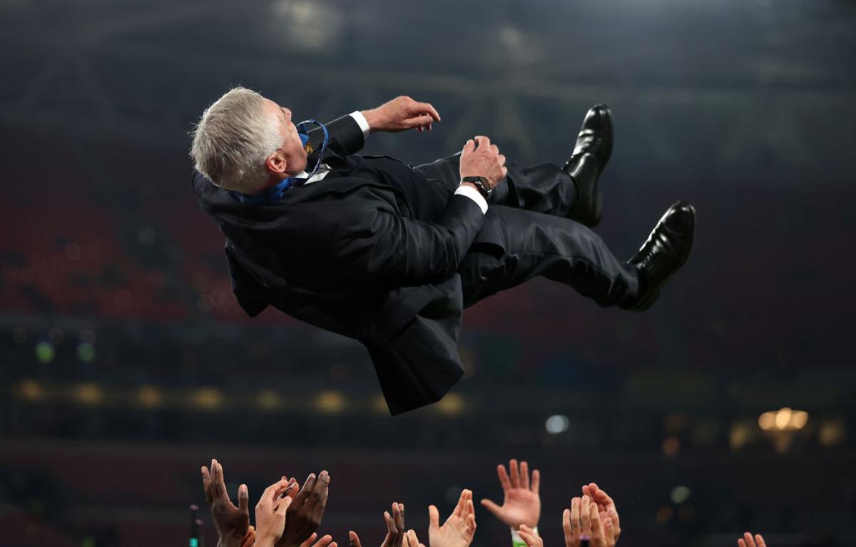 Cele mai tari 24 de imagini din sport în anul 2024 » Să mai admirăm o dată lacrimile de bucurie „tricolore” și ipostazele EPICE pentru cărțile de istorie
