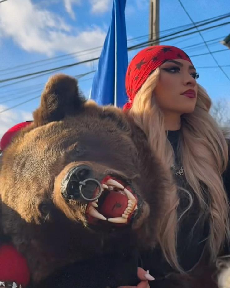 Mihaela Cambei, apariție inedită în ultima zi a anului / foto: instagram @cmv.valentina18