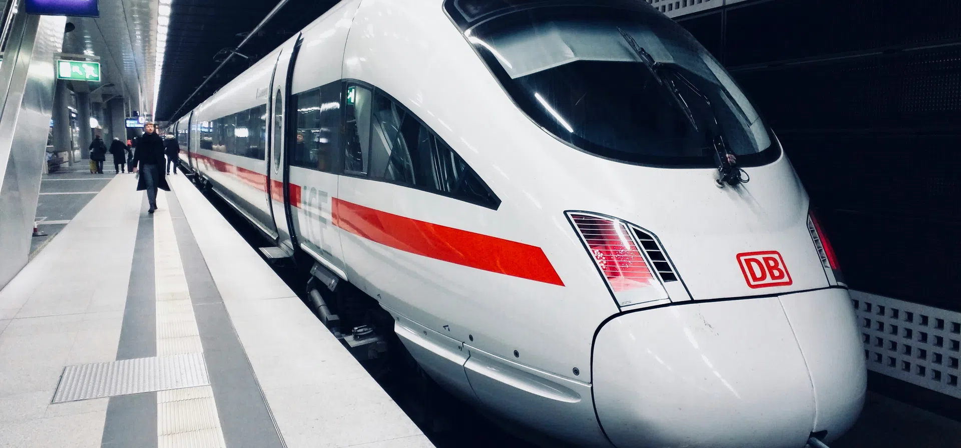 Влак или самолет? Коя междуградска инфраструктура е по-добре развита в Европа