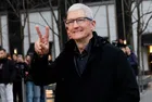 Apple обяви рекордно обратно изкупуване на акции, продажбите на iPhone падат с 10%