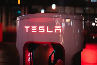 Всеки сам за себе си: Supercharger на Tesla оставя бъдещето на конкурентите неясно