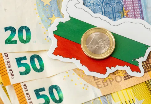 ЕК и ЕЦБ: България изпълнява изискванията за присъединяване към еврозоната от 1 януари 2026 г.