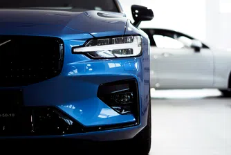 Volvo изоставя целта да продава само електромобили до 2030 г.