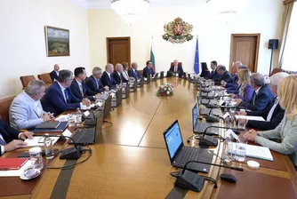 Седмици преди първата по рода си ротация в изпълнителната власт, дейността на кабинета се ползва с одобрението на 21.1% от българите – колкото е била и стартовата му подкрепа от преди девет месеца