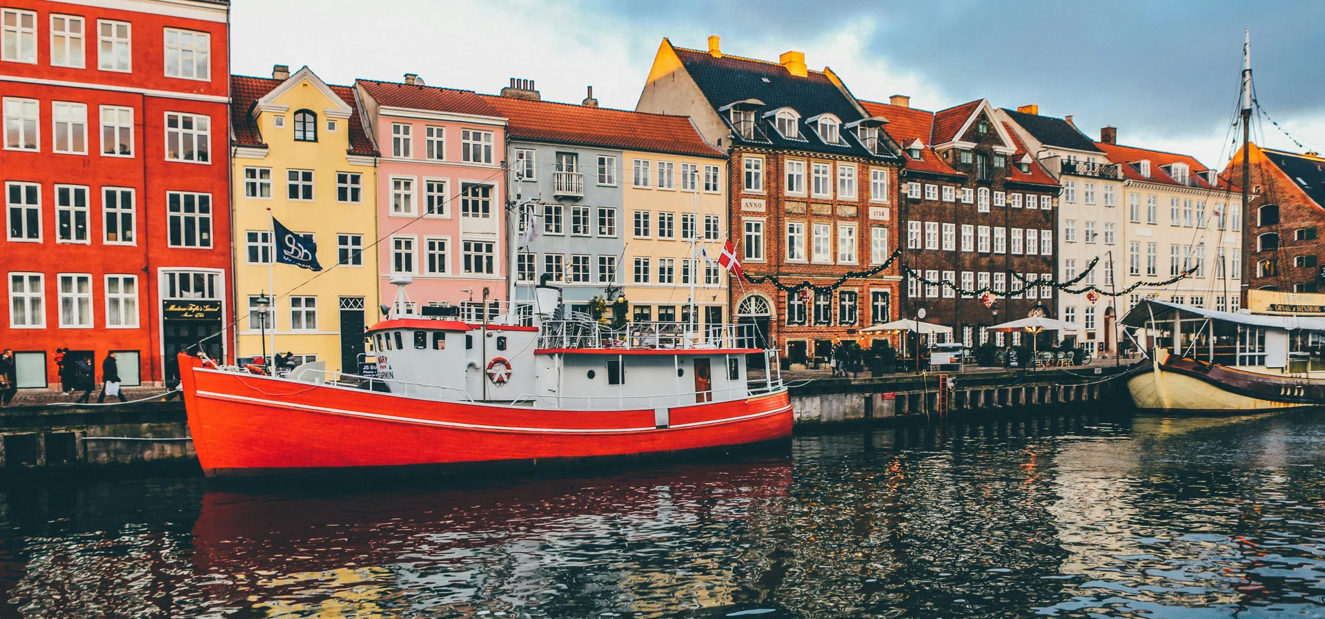 За много местни жители по целия свят това лято –