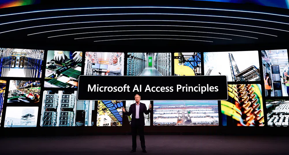  Сделка на Microsoft заплашва да изнесе критични за САЩ технологии зад граница 