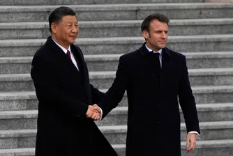 „Двете страни си оказаха твърда подкрепа по въпроси, отнасящи се до основните ни интереси и големи опасения“, каза президентът на Китай при пристигането си снощи в Белград