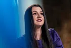 Коя е Фиджи Симо – технологичната звезда от Франция, която покорява Силициевата долина