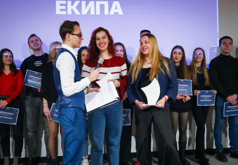 Цветелин Николов, основател на Pleggi: Gen Z не бяга от работа, бяга от лицемерието
