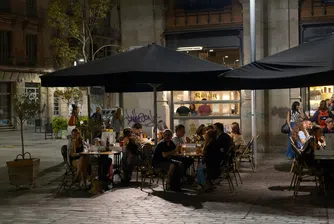 Край на нощната фиеста? Министър предлага баровете в Испания да не работят до малките часове