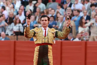 Последното „Оле“: Легендарният тореадор Моранте де ла Пуебла се оттегля