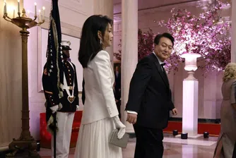 Как и защо чанта Dior може да коства властта на президента в Южна Корея