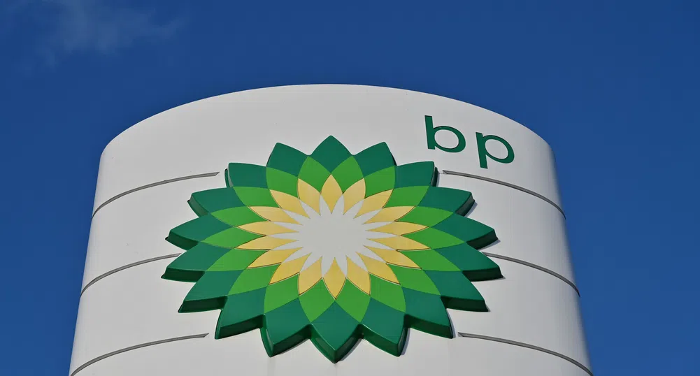 Акциите на BP скочиха с 5% въпреки спада в годишната печалба