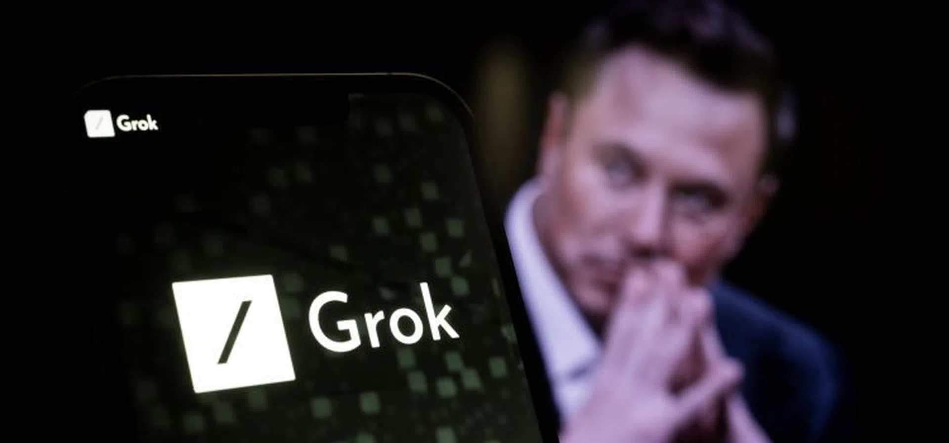 ЕК разследва AI чатбота на Мъск - Grok, Пентагонът го взима на въоръжение