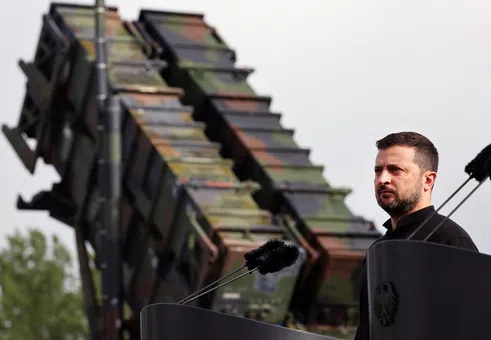 Нова оръжейна сделка със САЩ: Какво ще получи Киев и кой ще плати сметката
