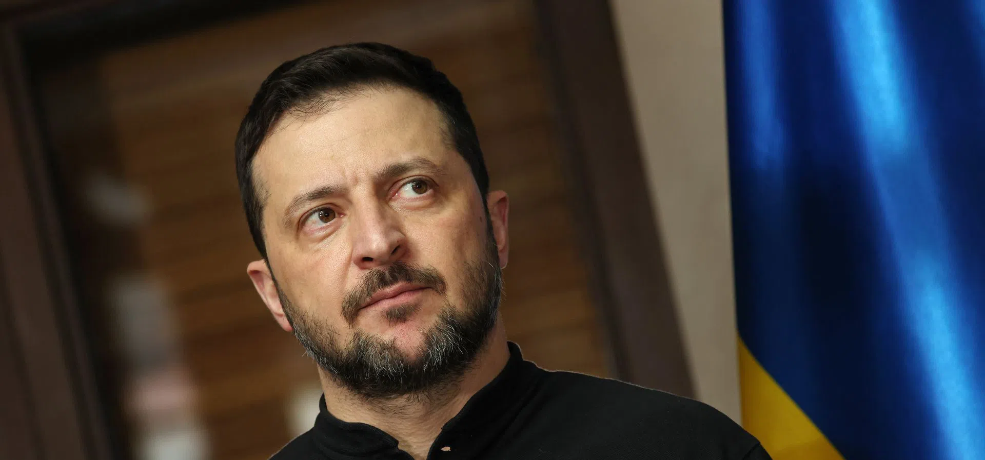 Борба с корупцията или авторитаризъм: Много въпроси за Зеленски в Украйна