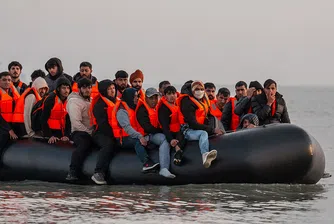 Великобритания преразглежда законите за правата на човека в мащабна реформа на убежищната политика