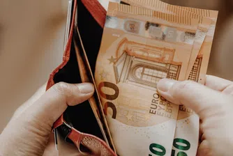 Българите получават ползите от приемането на еврото още сега с tbi bank