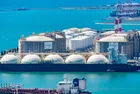 Все повече големи петролни компании виждат енергийното бъдеще в LNG