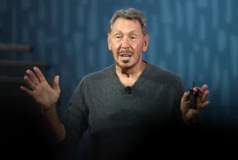 Moody's: В новите договори на Oracle има рискове