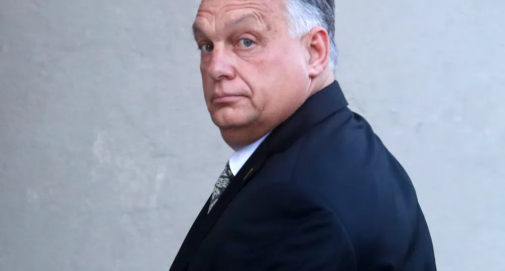 В беда ли е Орбан и какво следва от знаковите политически оставки в Унгария