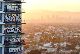Китайски строител заряза небостъргач за милиарди в Лос Анджелис