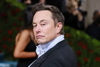 Tesla губи над $700 млрд. за последните 2 години, а Мъск иска $45 млрд. заплата