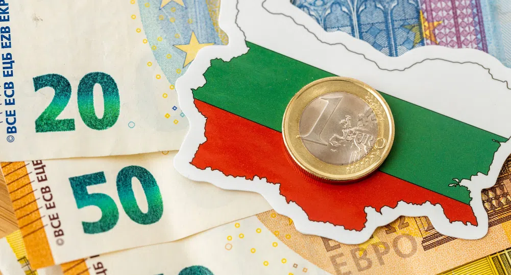 ЦИЕ забогатява, но не инвестира – България е шампион в „заключените“ пари