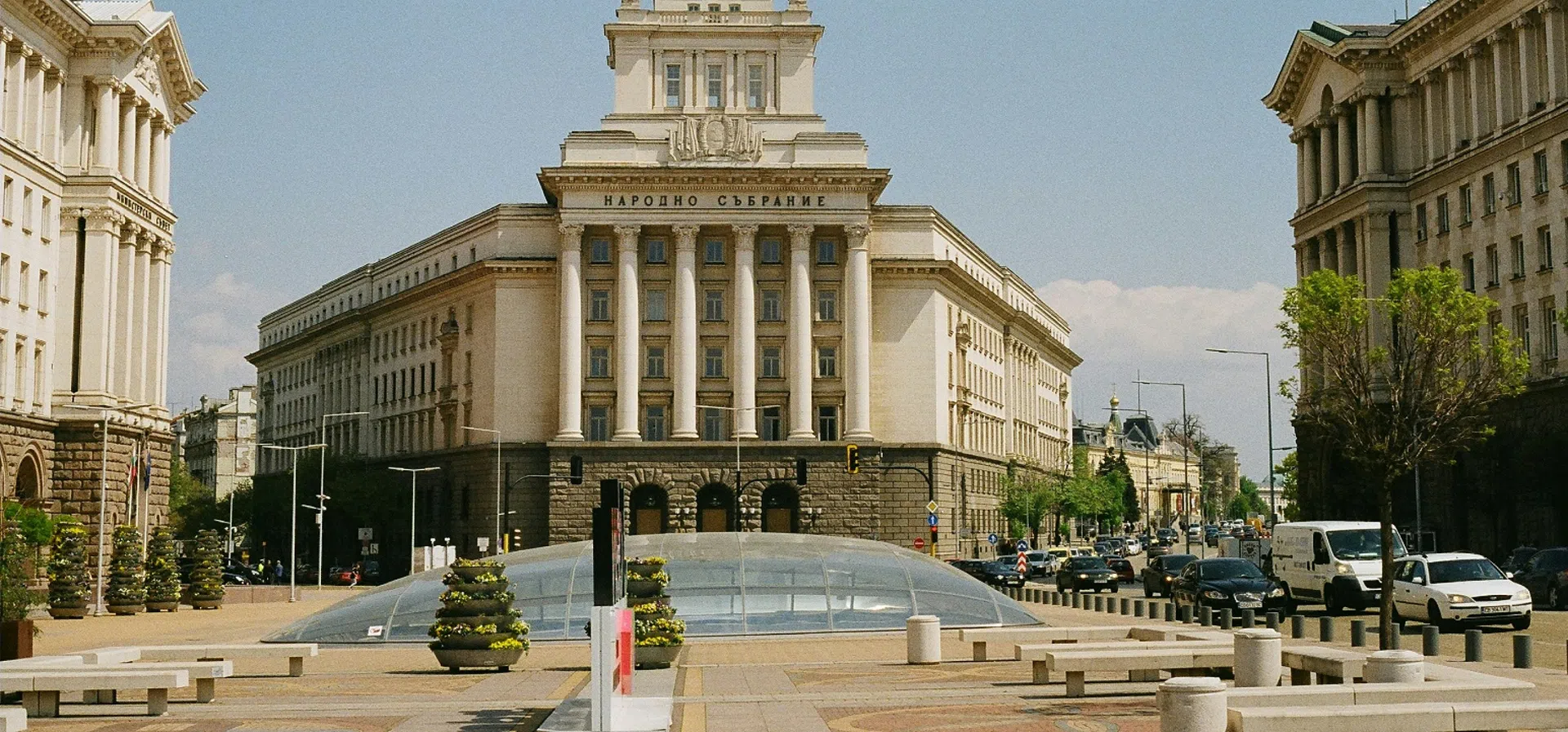 НС прие декларация, че България няма да изпраща военни в Украйна